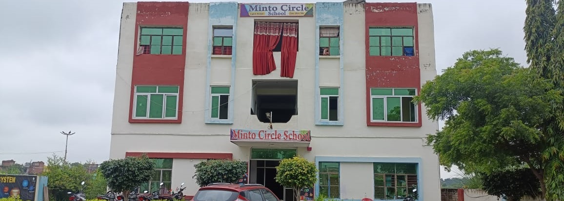 Banner : MINTO CIRCLE SCHOOL